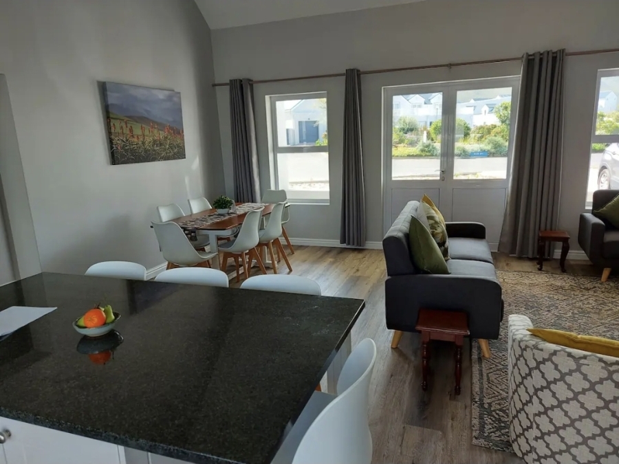 To Let 2 Bedroom Property for Rent in Westcliff Western Cape